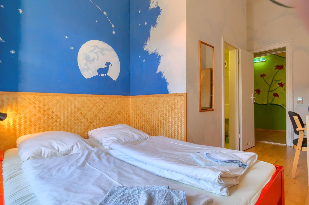 Hostel Mondpalast Dresden Ngoại thất bức ảnh