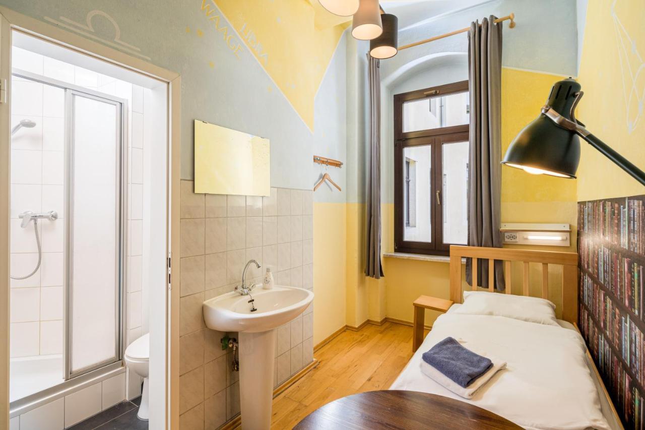 Hostel Mondpalast Dresden Ngoại thất bức ảnh