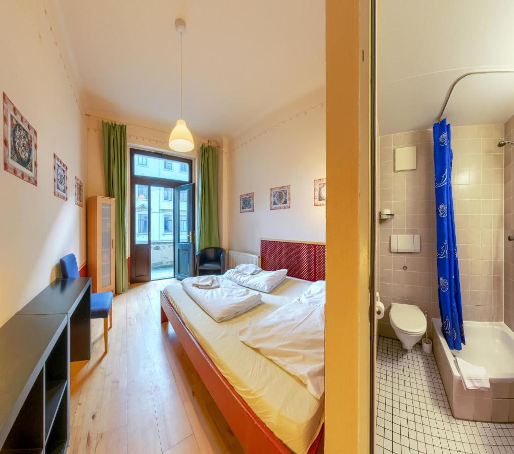 Hostel Mondpalast Dresden Ngoại thất bức ảnh