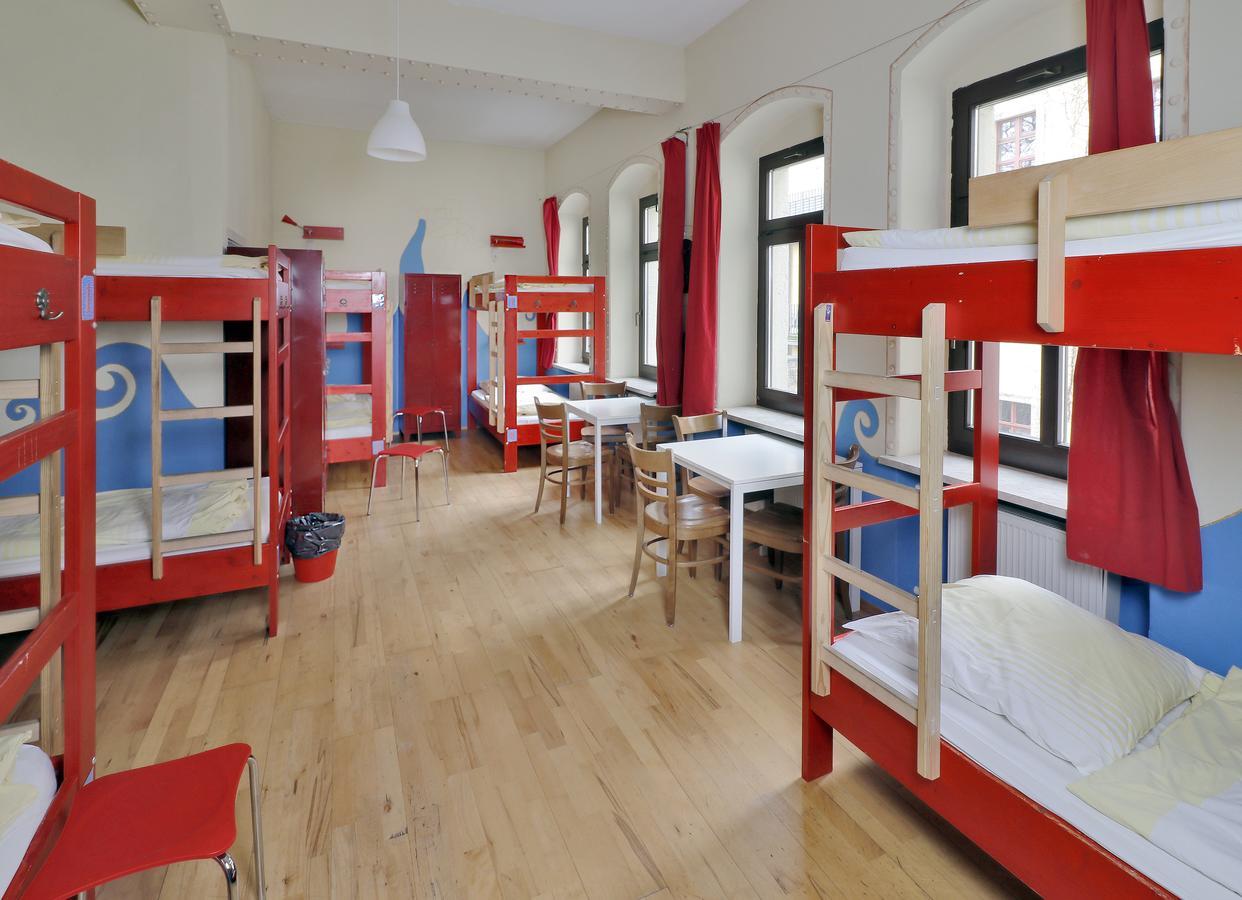 Hostel Mondpalast Dresden Ngoại thất bức ảnh