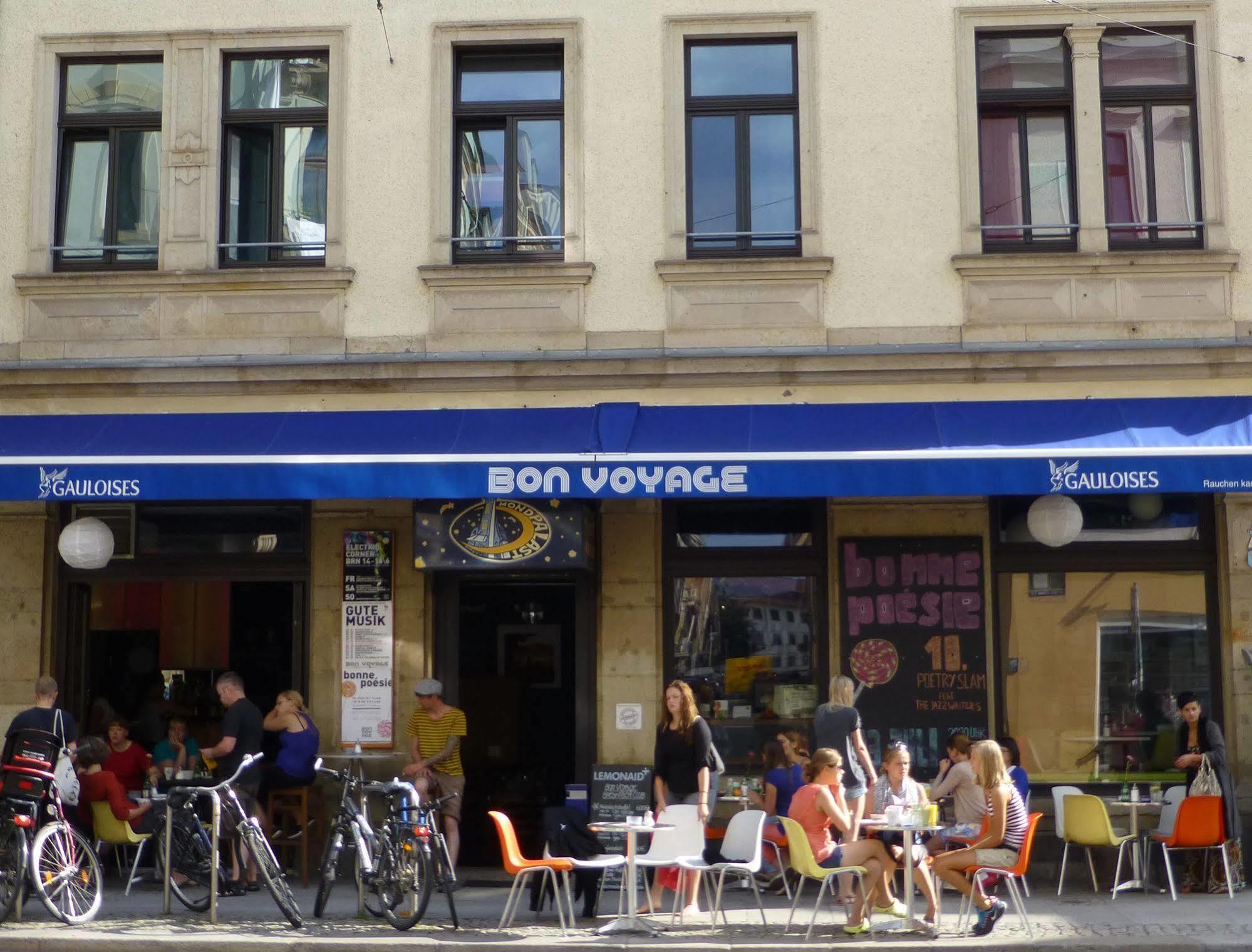 Hostel Mondpalast Dresden Ngoại thất bức ảnh